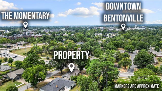 1101 NE 2nd Street, Bentonville, AR 72712