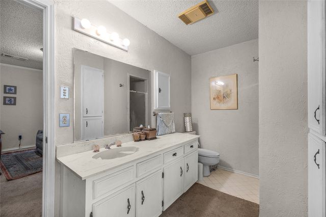 1455 Warrington Court, Fort Worth, TX 76112