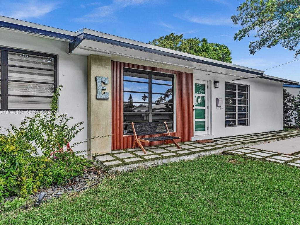 20210 SW 106th Court, Cutler Bay, FL 33189