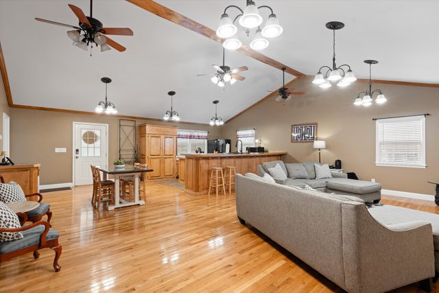 11845 US 41, Monteagle, TN 37356