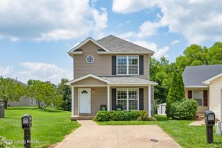 12202 Hideaway Ct, Louisville, KY 40245
