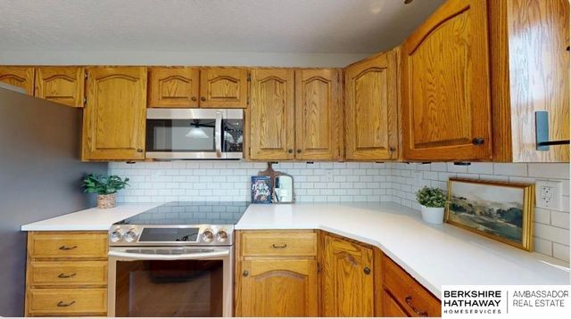 6469 Country Club Drive, Columbus, NE 68601