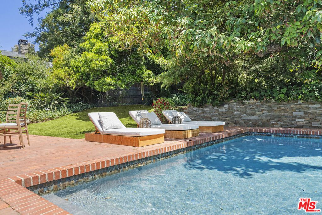 Image 31 of property listing at 3 Latimer Road, Santa Monica, CA 90402