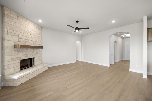 237 Pine Leaf Trail, Waxahachie, TX 75165