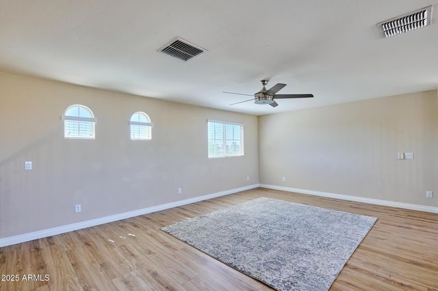 116 E Lynx Place, Chandler, AZ 85249