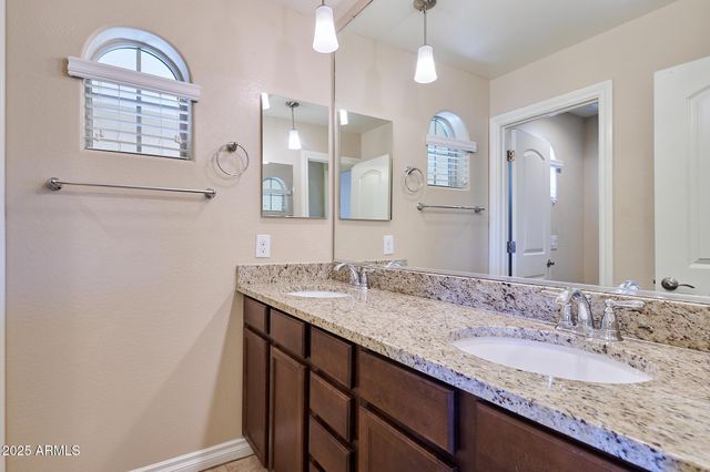 116 E Lynx Place, Chandler, AZ 85249