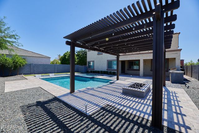 116 E Lynx Place, Chandler, AZ 85249