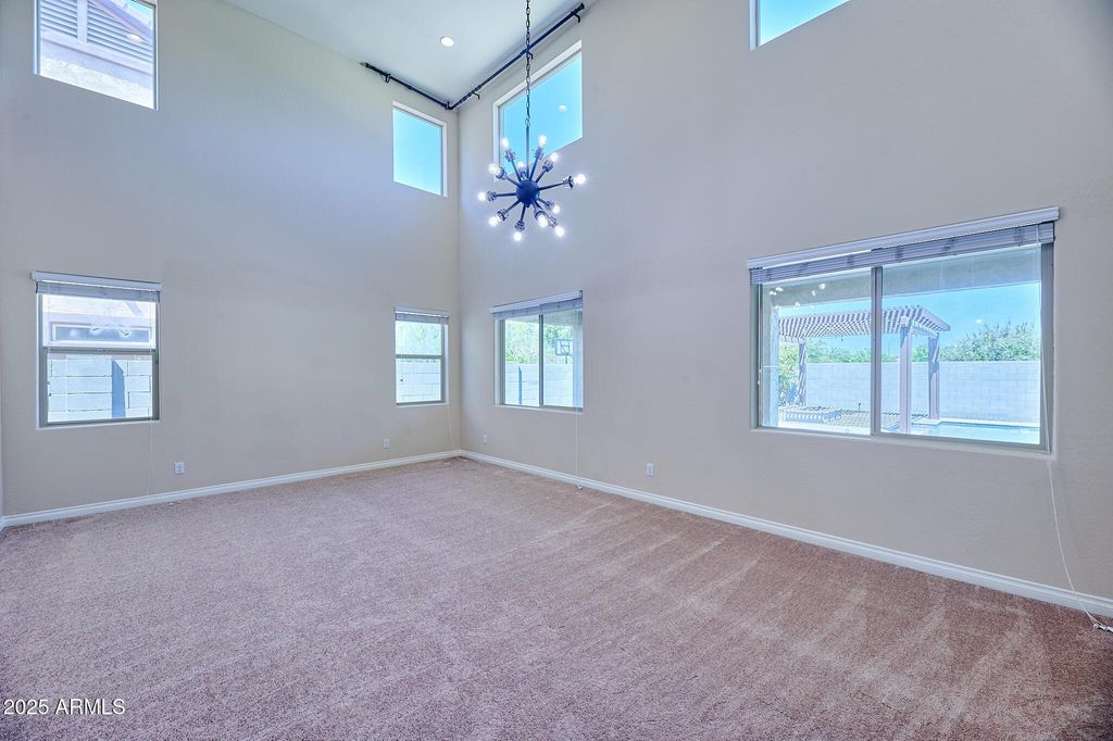 116 E Lynx Place, Chandler, AZ 85249