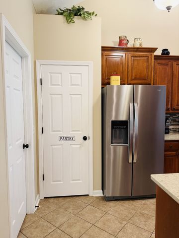 208 Indian Ridge Cir, White House, TN 37188