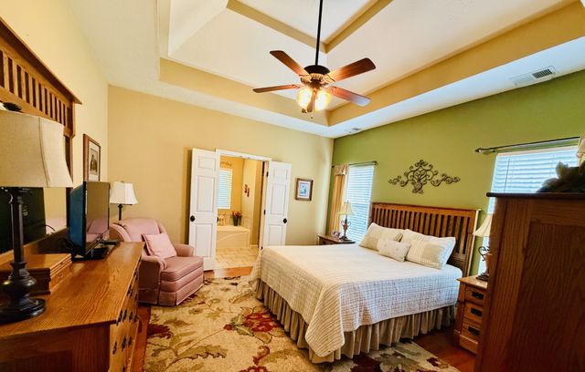 208 Indian Ridge Cir, White House, TN 37188