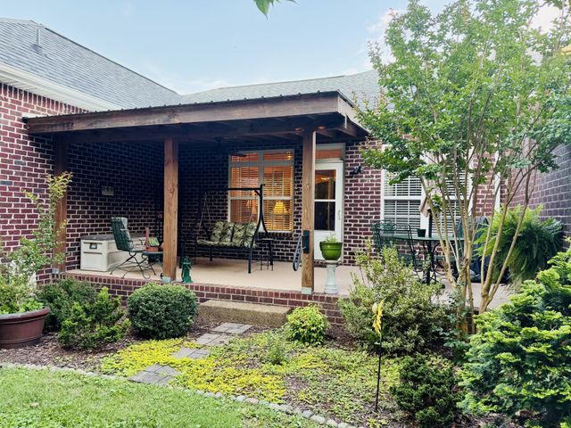 208 Indian Ridge Cir, White House, TN 37188