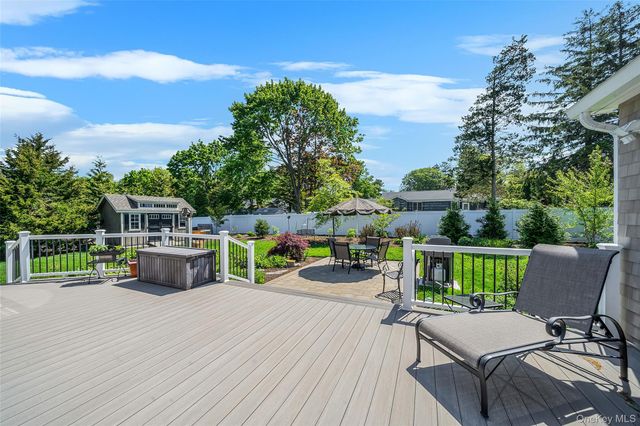 15 Evergreen Lane, East Patchogue, NY 11772