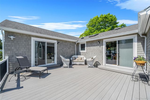 15 Evergreen Lane, East Patchogue, NY 11772