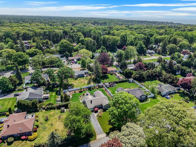 15 Evergreen Lane, East Patchogue, NY 11772