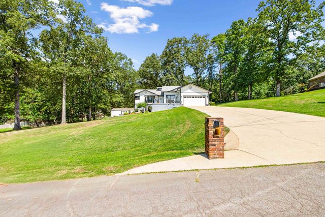 2480 Holly Ridge Cove, Benton, AR 72019