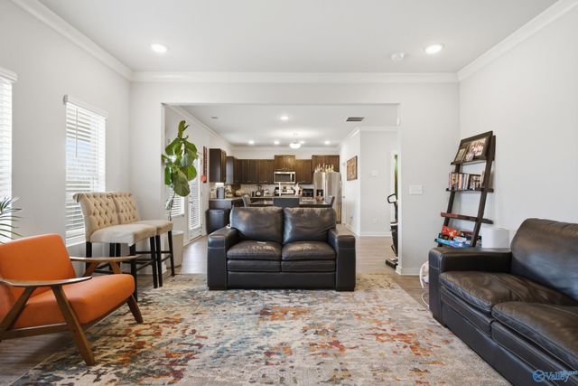 6018 Taramore Lane NW, Huntsville, AL 35806