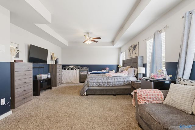 6018 Taramore Lane NW, Huntsville, AL 35806