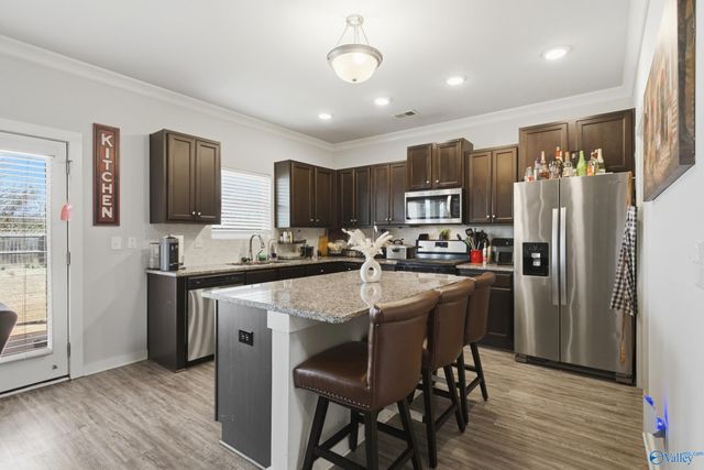 6018 Taramore Lane NW, Huntsville, AL 35806