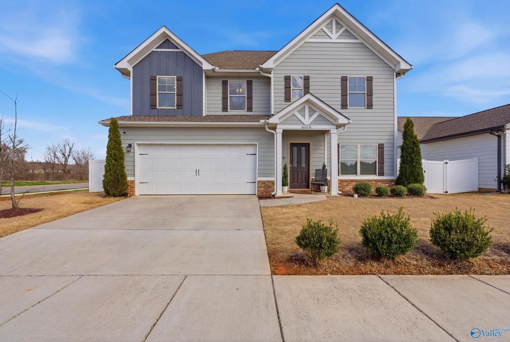 6018 Taramore Lane NW, Huntsville, AL 35806