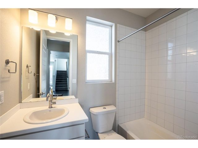 15858 E Broncos Pl, Englewood, CO 80112