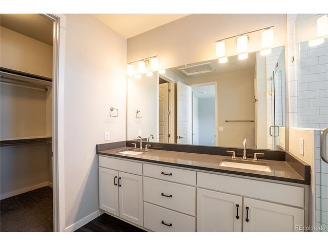 15858 E Broncos Pl, Englewood, CO 80112