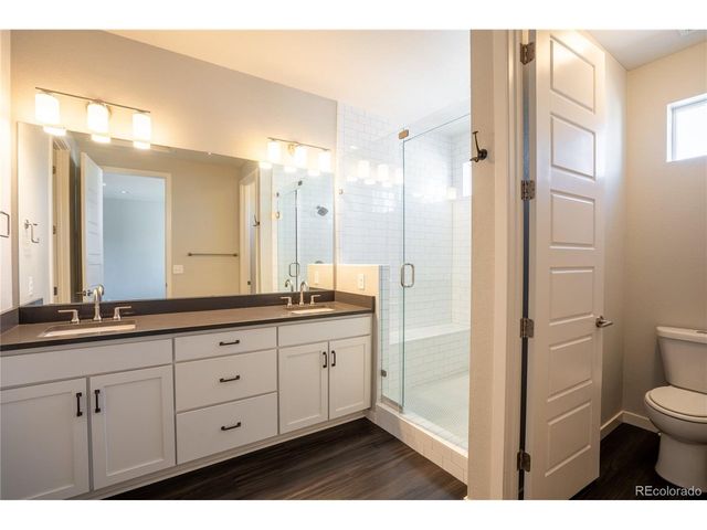 15858 E Broncos Pl, Englewood, CO 80112