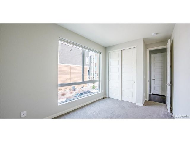 15858 E Broncos Pl, Englewood, CO 80112