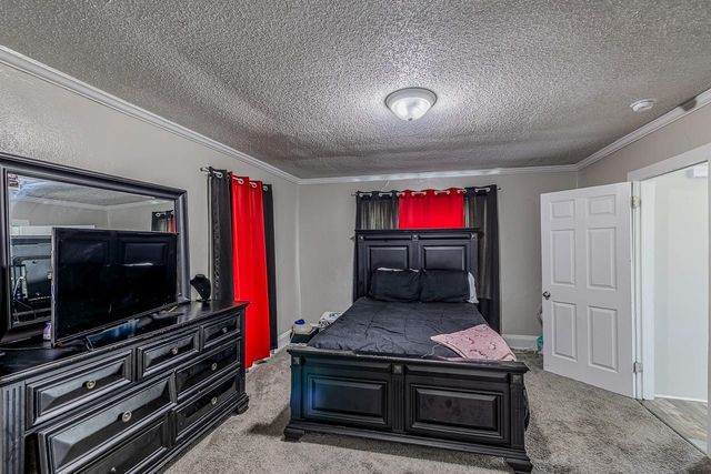 900 S Limestone Street, Gaffney, SC 29340
