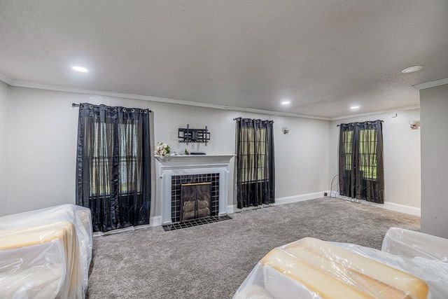 900 S Limestone Street, Gaffney, SC 29340
