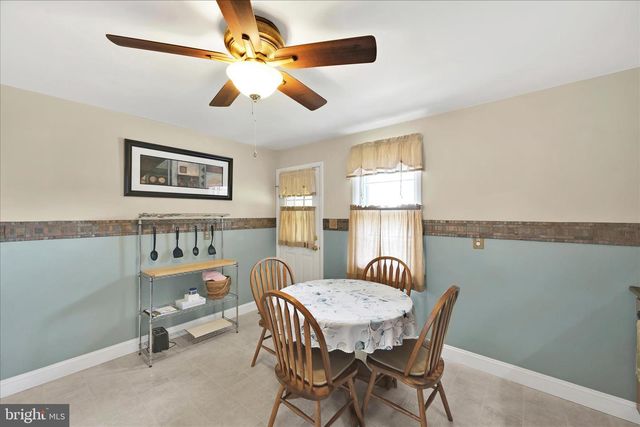 2516 CLEVELAND AV, West Lawn, PA 19609