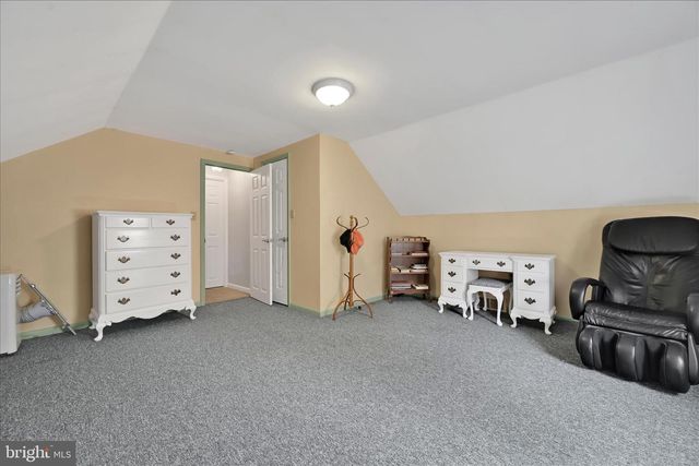 2516 CLEVELAND AV, West Lawn, PA 19609