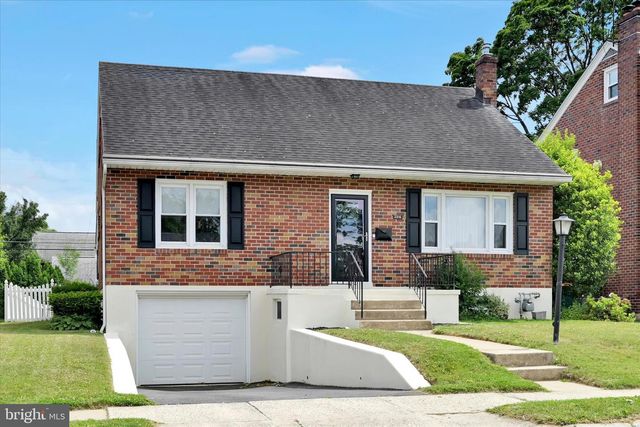 2516 CLEVELAND AV, West Lawn, PA 19609