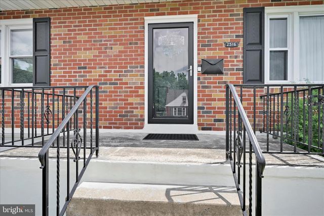 2516 CLEVELAND AV, West Lawn, PA 19609