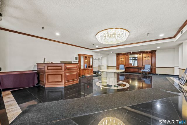 143 Hoyt Street APT 5K, Stamford, CT 06905