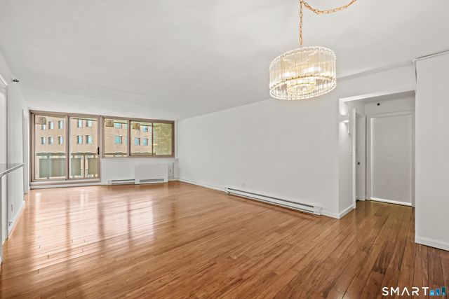 143 Hoyt Street APT 5K, Stamford, CT 06905