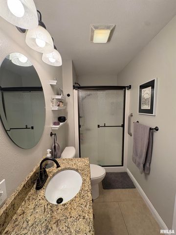 652 BITTERSWEET Avenue, Germantown Hills, IL 61548