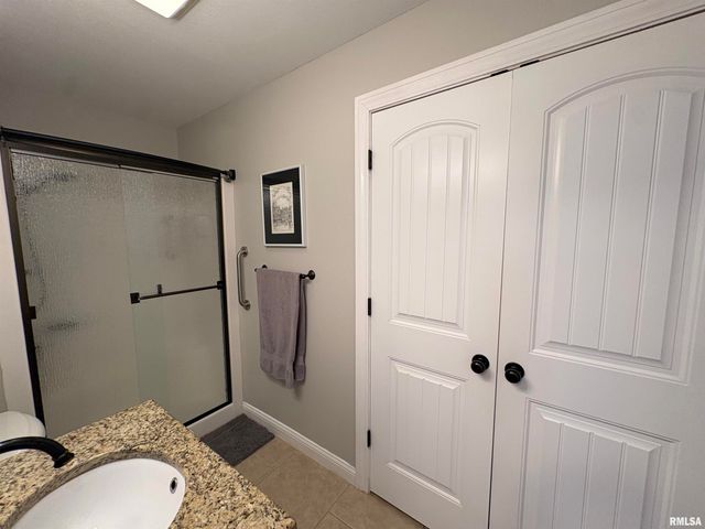 652 BITTERSWEET Avenue, Germantown Hills, IL 61548