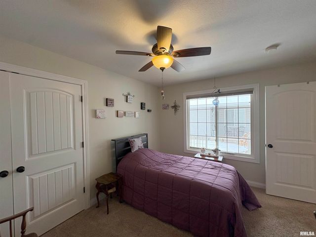 652 BITTERSWEET Avenue, Germantown Hills, IL 61548