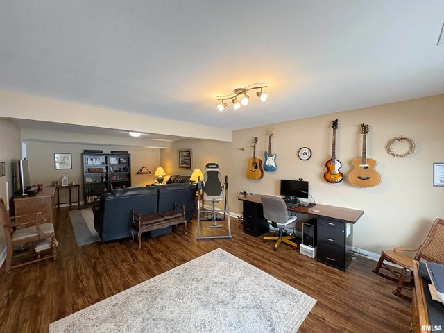 652 BITTERSWEET Avenue, Germantown Hills, IL 61548