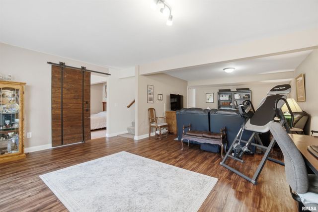 652 BITTERSWEET Avenue, Germantown Hills, IL 61548