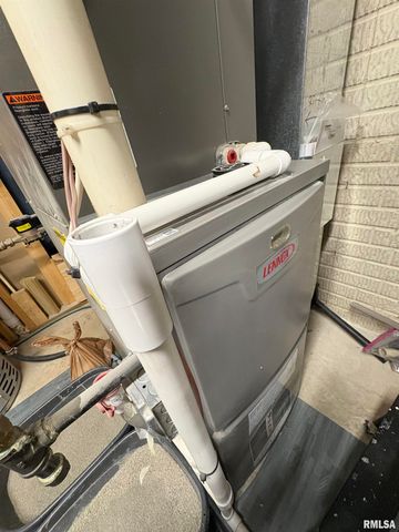 652 BITTERSWEET Avenue, Germantown Hills, IL 61548