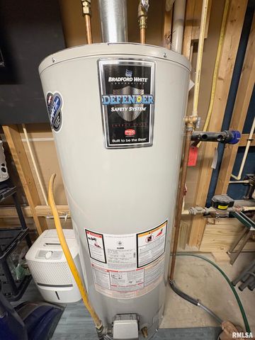 652 BITTERSWEET Avenue, Germantown Hills, IL 61548