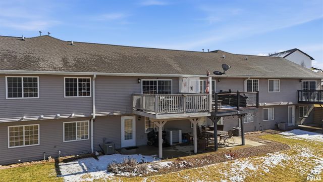 652 BITTERSWEET Avenue, Germantown Hills, IL 61548