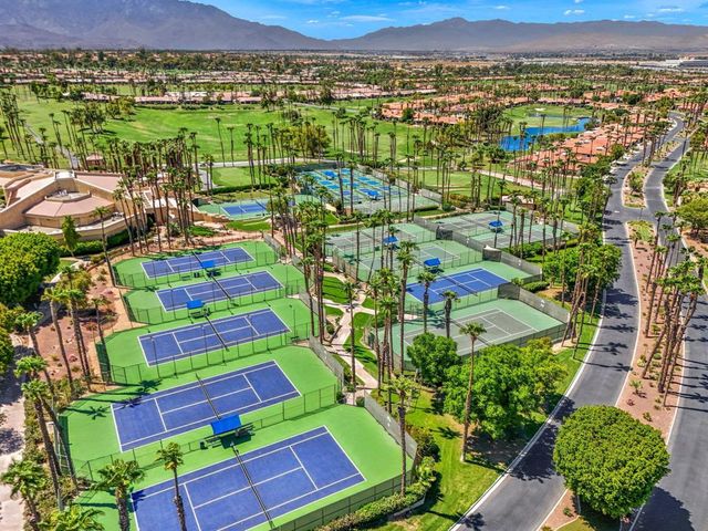 38417 Nasturtium Way, Palm Desert, CA 92211