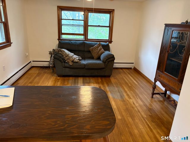 20 Whitaker Avenue, Norwich, CT 06360