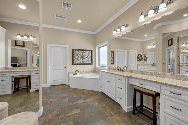 14690 Chapel RD, Lorena, TX 76655