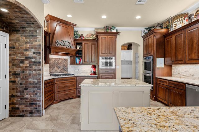 14690 Chapel RD, Lorena, TX 76655