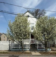 155 Byfield Street, Providence, RI 02905