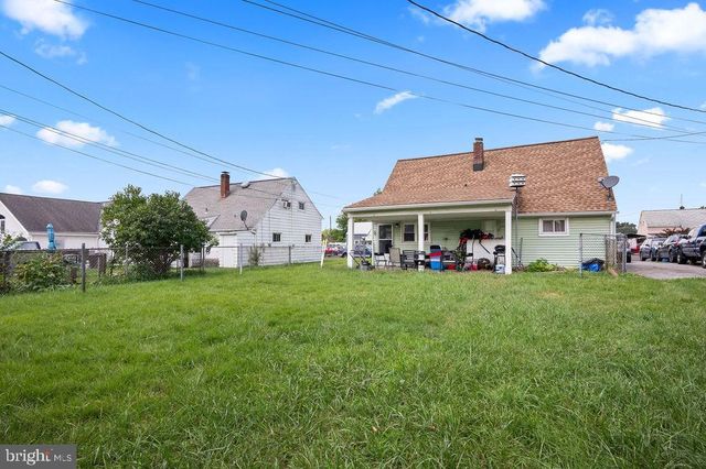 5207 ALLENTOWN PI, Temple, PA 19560
