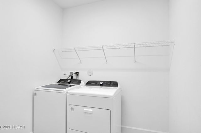 703 Coral Reef Way, Daytona Beach, FL 32124